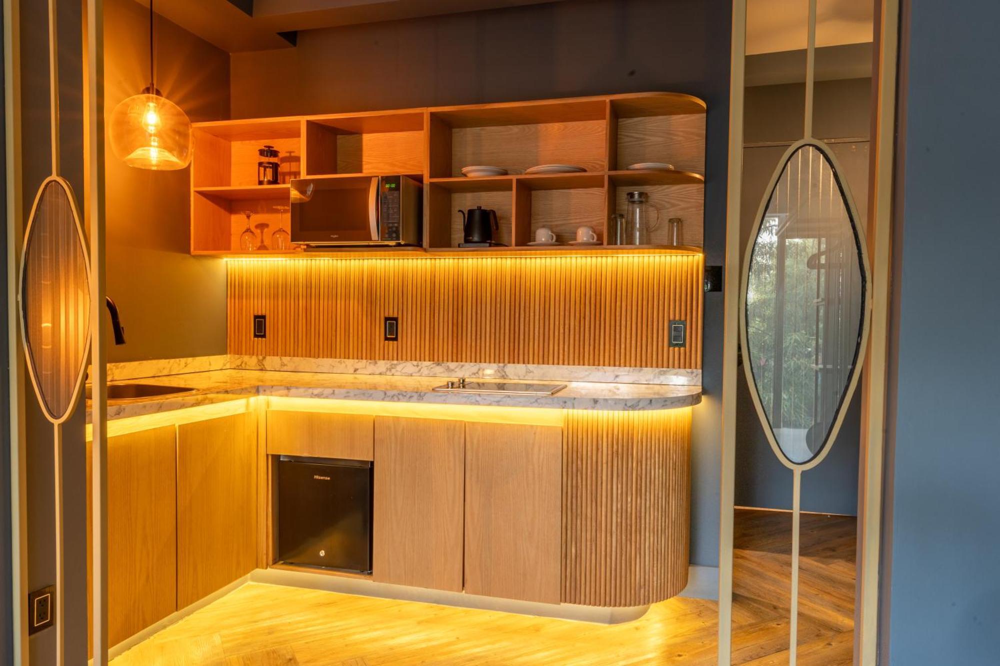 Pandora House Apartment